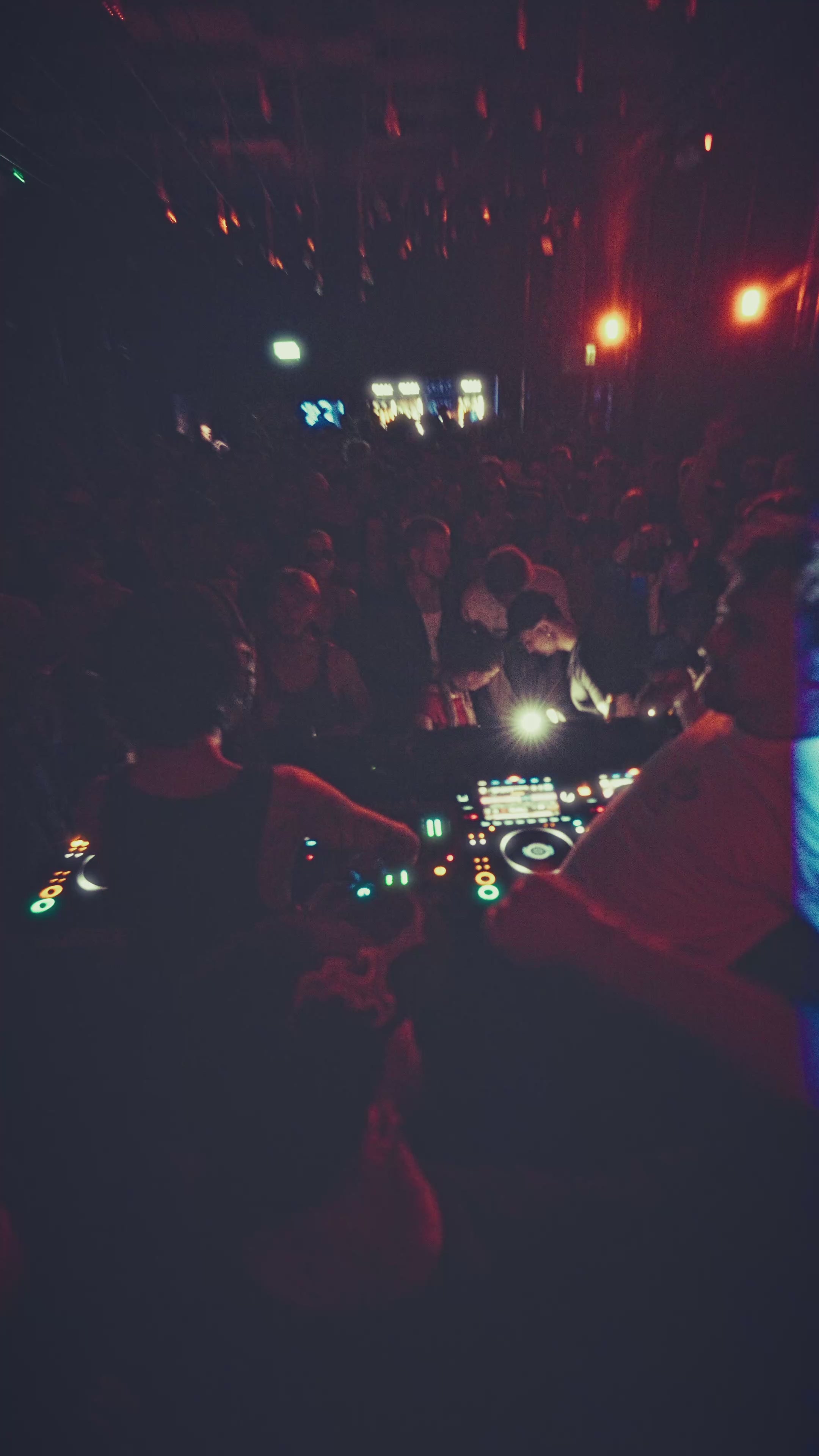 Eugene (@eugene.inthemix) and Miguelito (@miguel.shr) closing their B2B set at Adrenaline Cologne with raw energy and emotional connection, ending the night on a euphoric Hardtrance high.